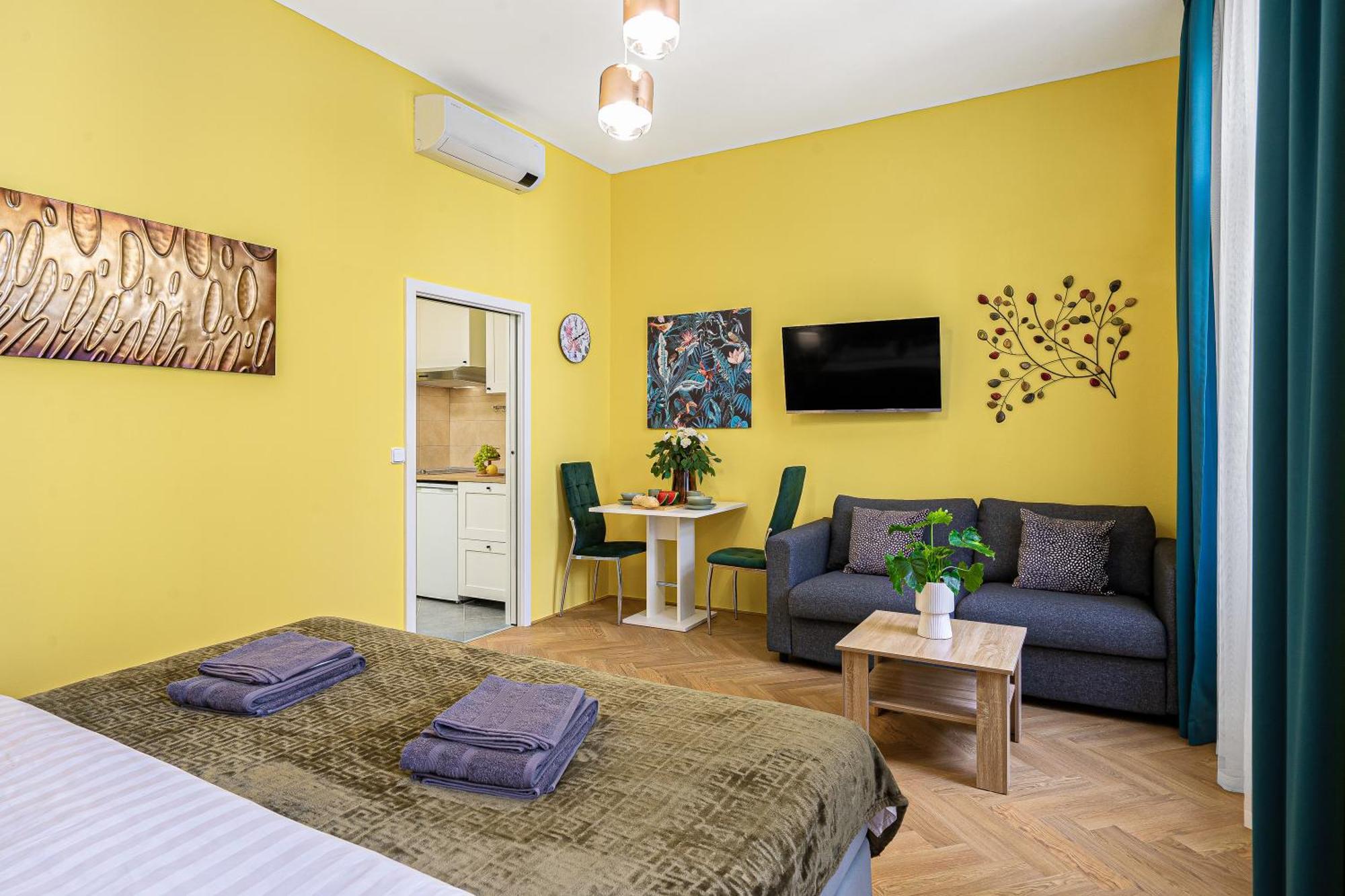 Oasis Apartments At Charles Square Prag Exterior foto